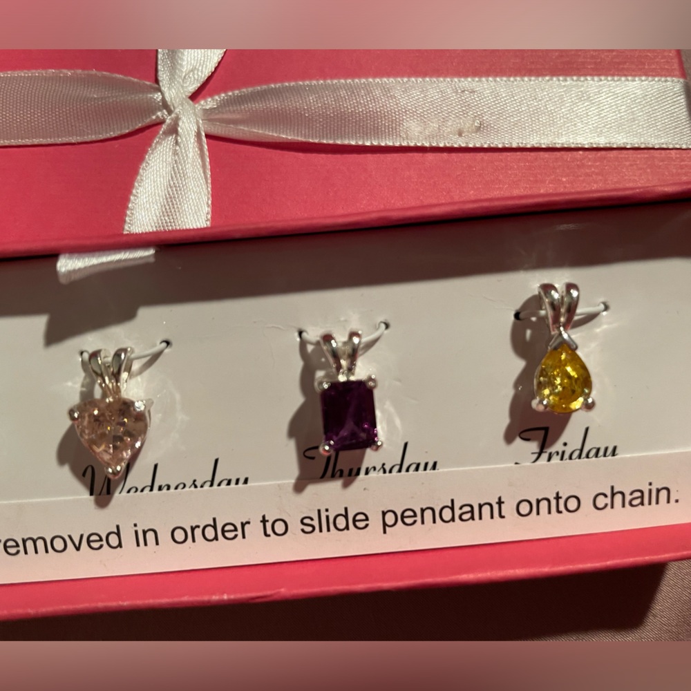 🩷Multi-Stone CZ Necklace Silver Necklace Set. 5 Different Looks! 🩷 - Picture 5 of 10